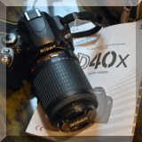 E09. Nikon D40x DSLR camera. 